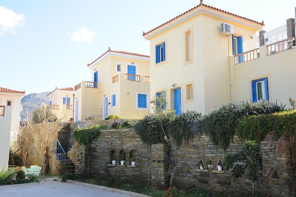 Mainades Maisonettes & Studios Ménites Dış mekan fotoğraf